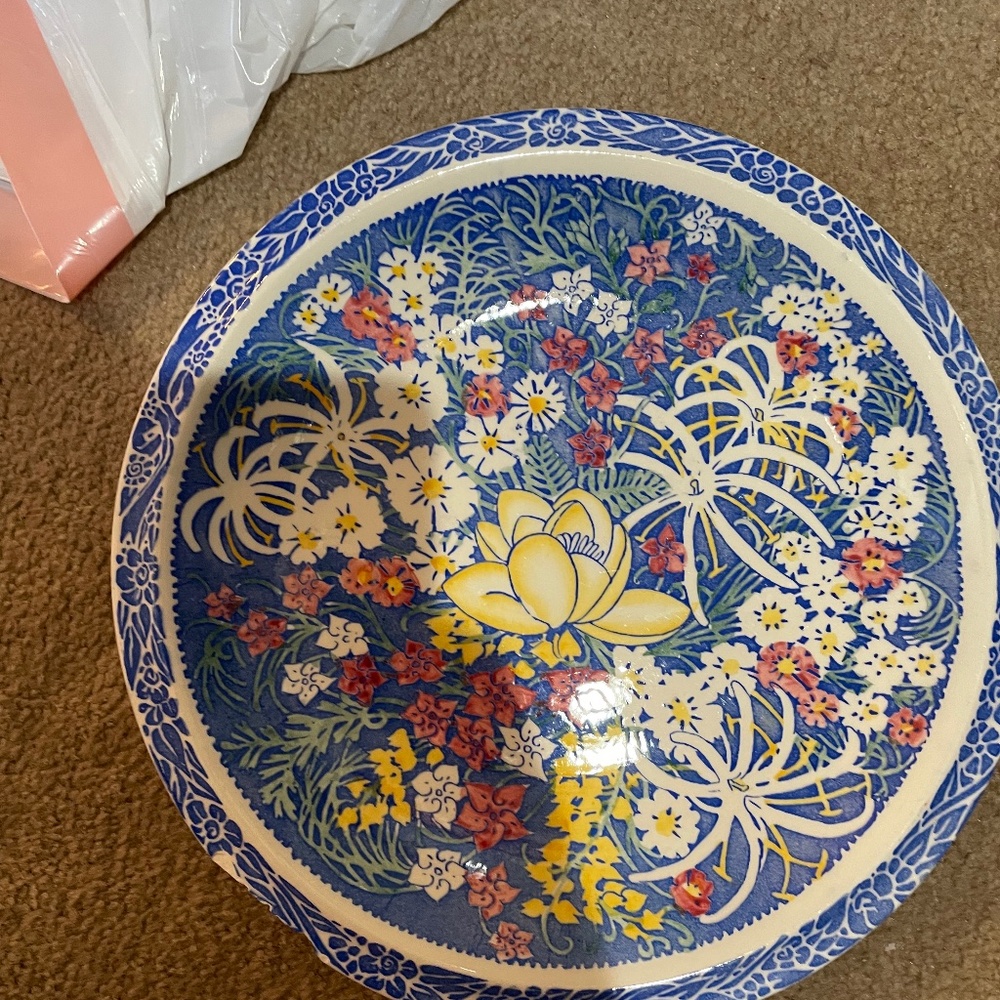 Honolulu “6.5” Bread Plate Don Blanding Design Vernon Kilns Nr